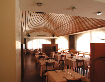 Santorotto restaurant, Sinalunga | Cristiano Toraldo di Francia